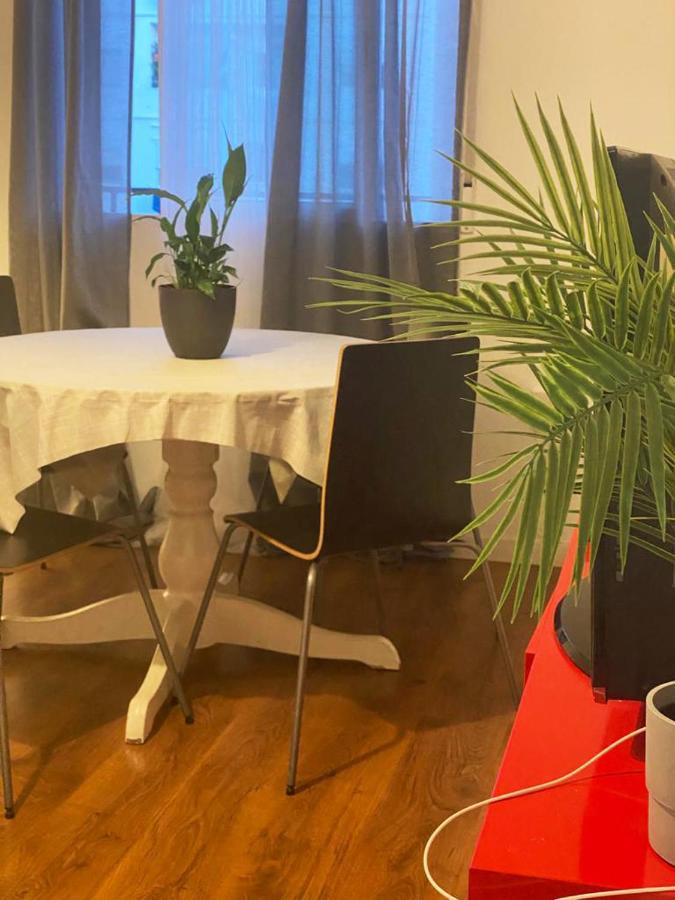 Peres I Valero Habitaciones En Piso Compartido Valencie Exteriér fotografie